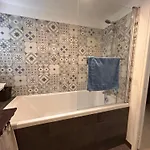 Maison Familiale Chaleureuse A Deux Pas De La
