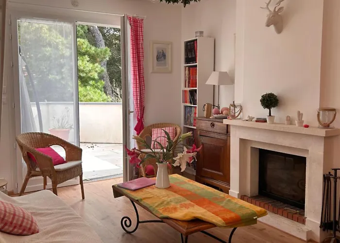 Maison Familiale Chaleureuse A Deux Pas De La Saint-Brévin-lʼOcéan